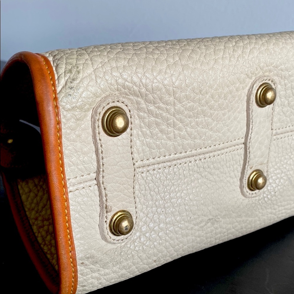 Dooney & Bourke Orange and Cream Leather Bag - Picture 8 of 12